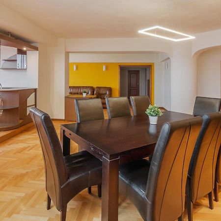 Scala Flat Apartment Oradea Luaran gambar